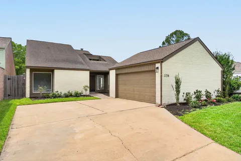 $435,000 | 2218 Ashford Hollow Lane, Houston, TX 77077