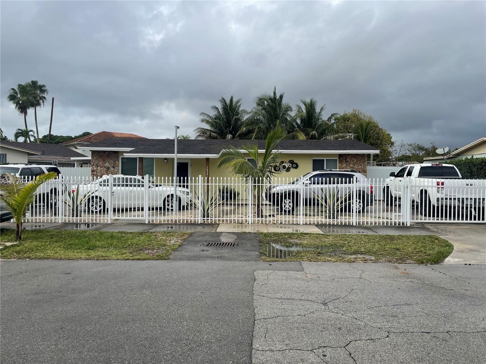 14531 Southwest 294th Street Homestead, FL 33033 - Photo 1 of 22 Gallery Image 1