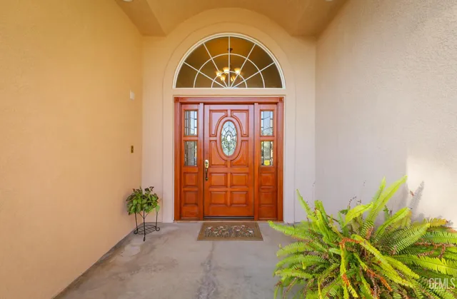 $819,900 | Undisclosed Address, Bakersfield, CA 93311