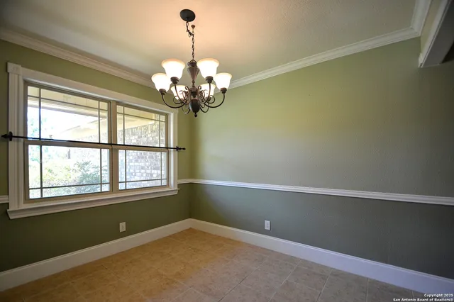 $460,000 | 416 Valley, Kerrville, TX 78028