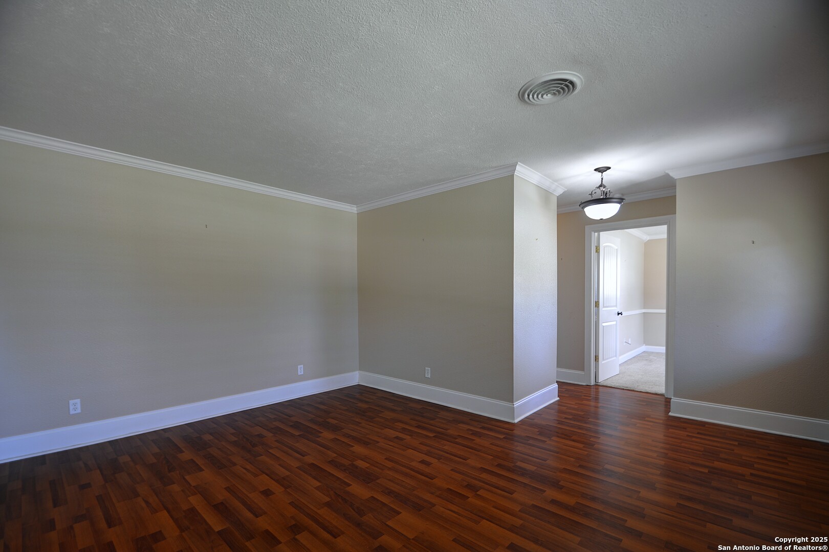 416 Valley Kerrville, TX 78028 - Photo 8 of 53
