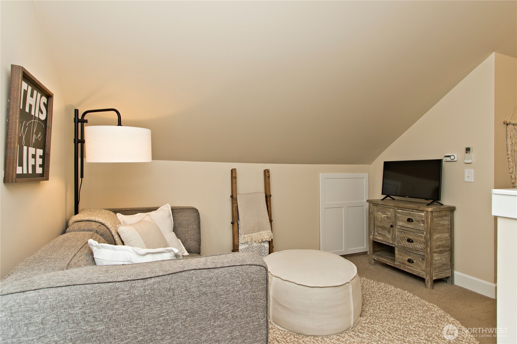 21635 260th Avenue Southeast Maple Valley, WA 98038 - Photo 21 of 39