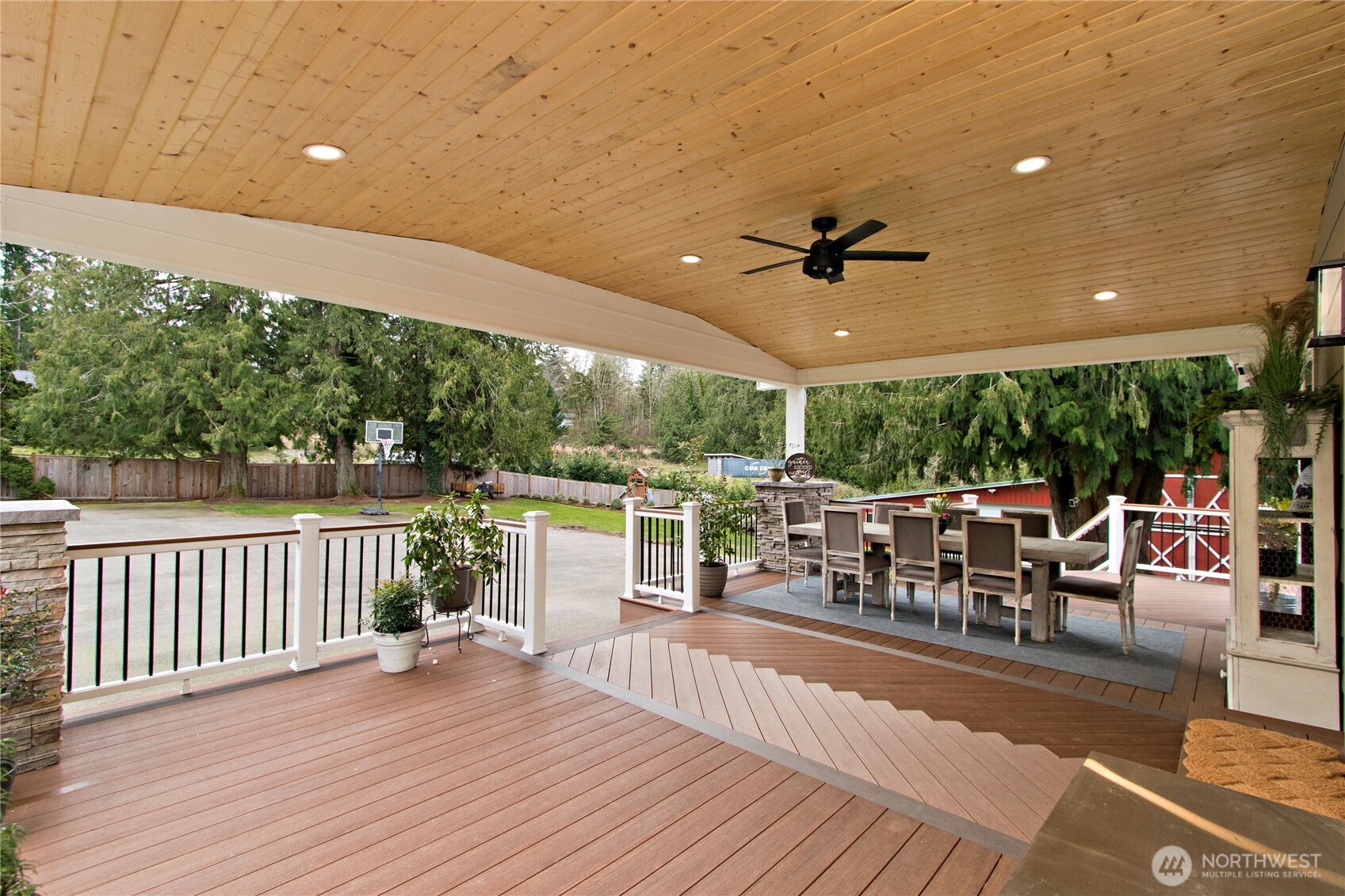 21635 260th Avenue Southeast Maple Valley, WA 98038 - Photo 29 of 39