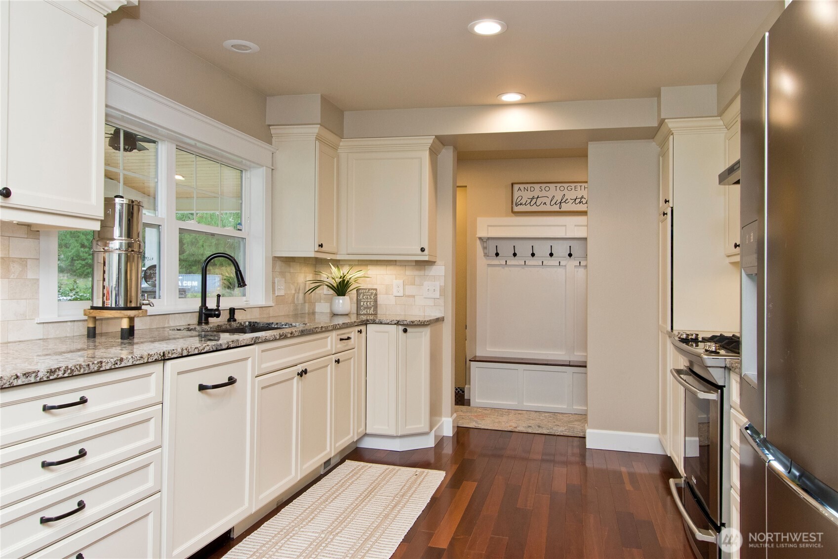 21635 260th Avenue Southeast Maple Valley, WA 98038 - Photo 8 of 39