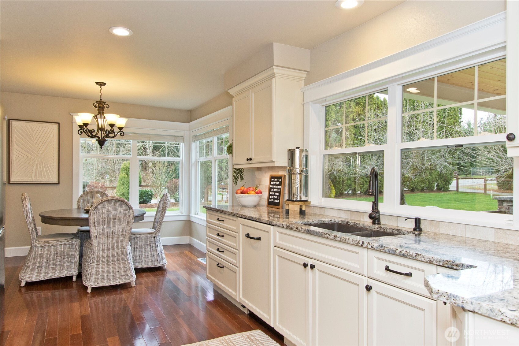 21635 260th Avenue Southeast Maple Valley, WA 98038 - Photo 10 of 39