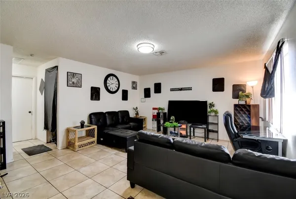 $155,000 | 4300 North Lamont Street, Unit 243, Las Vegas, NV 89115