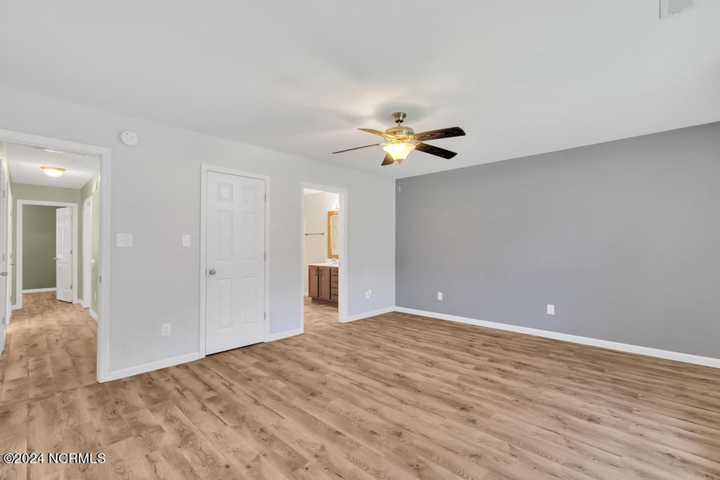 217 Loren Road Hubert, NC 28539 - Photo 10 of 21 IMG_5128