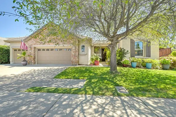 $739,000 | 528 Oakhurst Terrace, Auburn, CA 95603