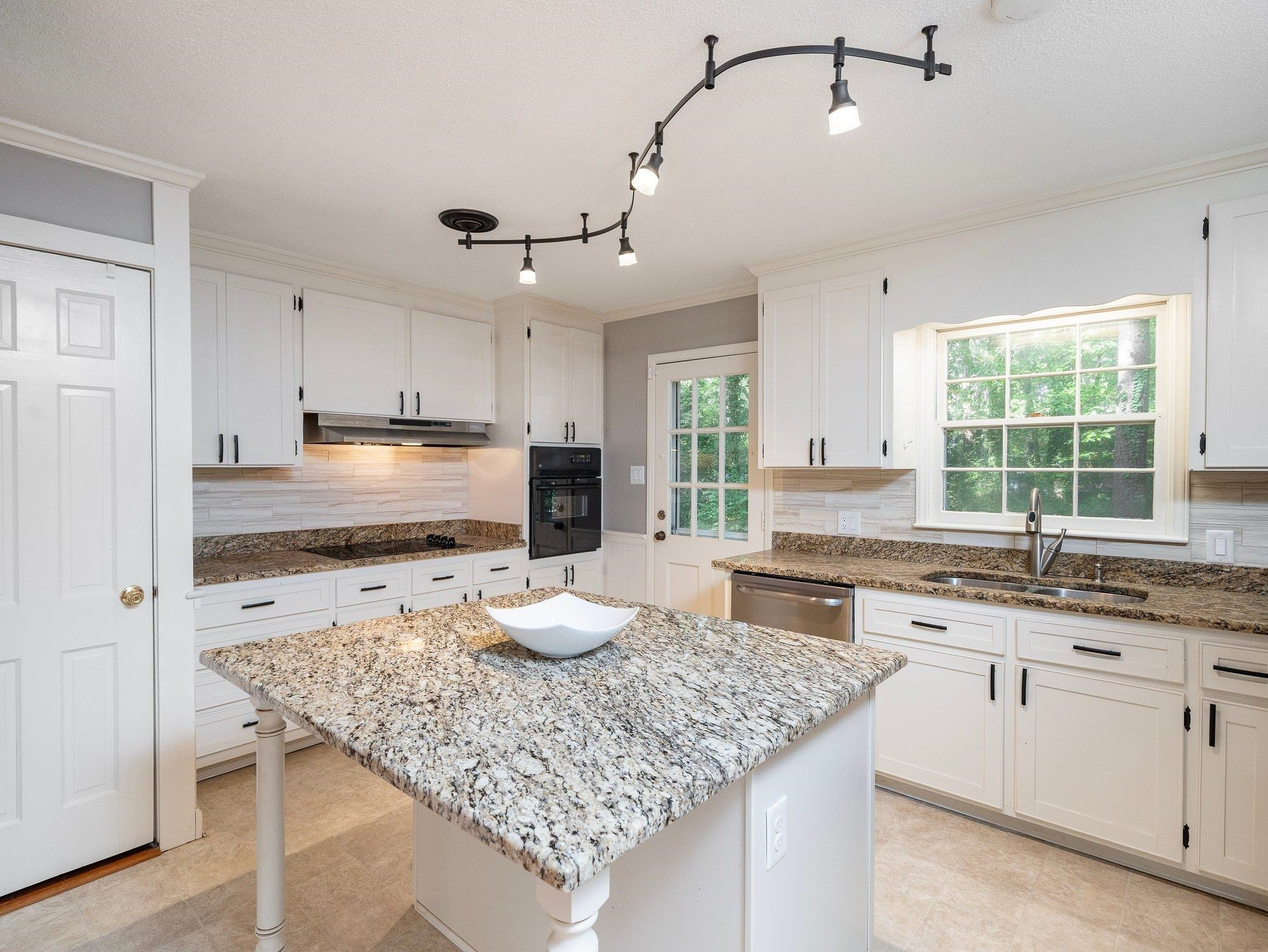 1216 Kingston Ridge Road Cary, NC 27511 - Photo 5 of 29 Photo 5