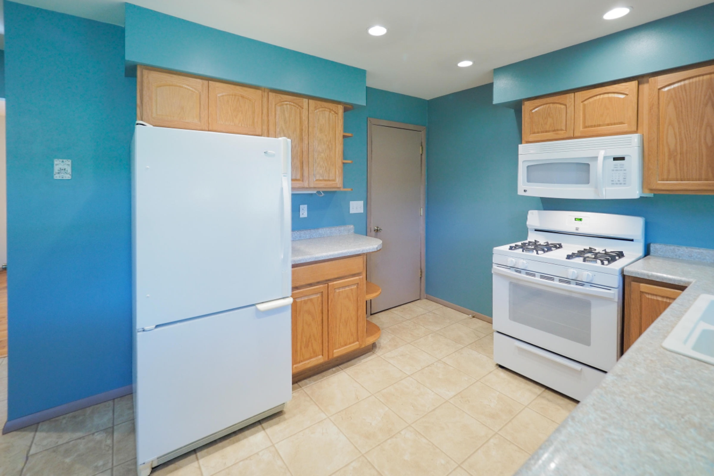 23581 Struwin Road Battle Creek, MI 49017 - Photo 8 of 20 23581 Struwin Rd-108