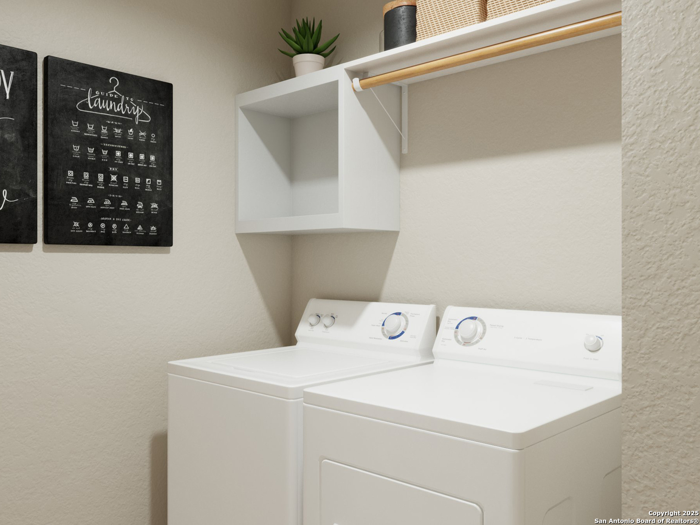 11103 Luckenbach Loop Converse, TX 78109 - Photo 22 of 28 a utility room with dryer and washer