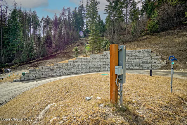 $289,000 | 16882 East Hudson Bay Road, Bayview, ID 83803