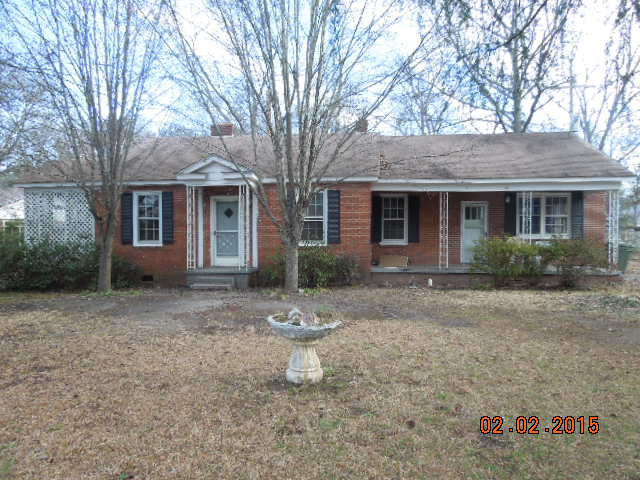 502 Roland Avenue Johnston, SC 29832 - Photo 1 of 1 Main View