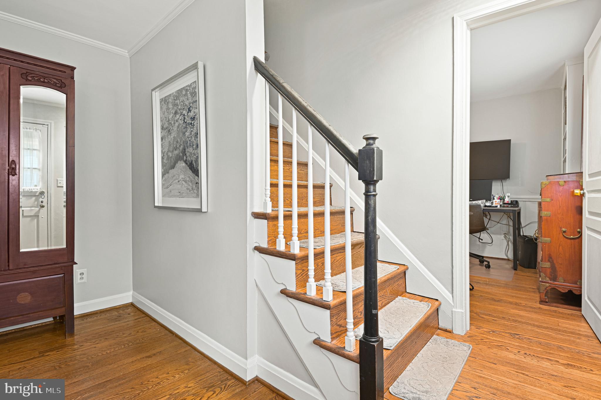 214 South Tyrone Road Baltimore, MD 21212 - Photo 15 of 46 Stairs to 2nd level