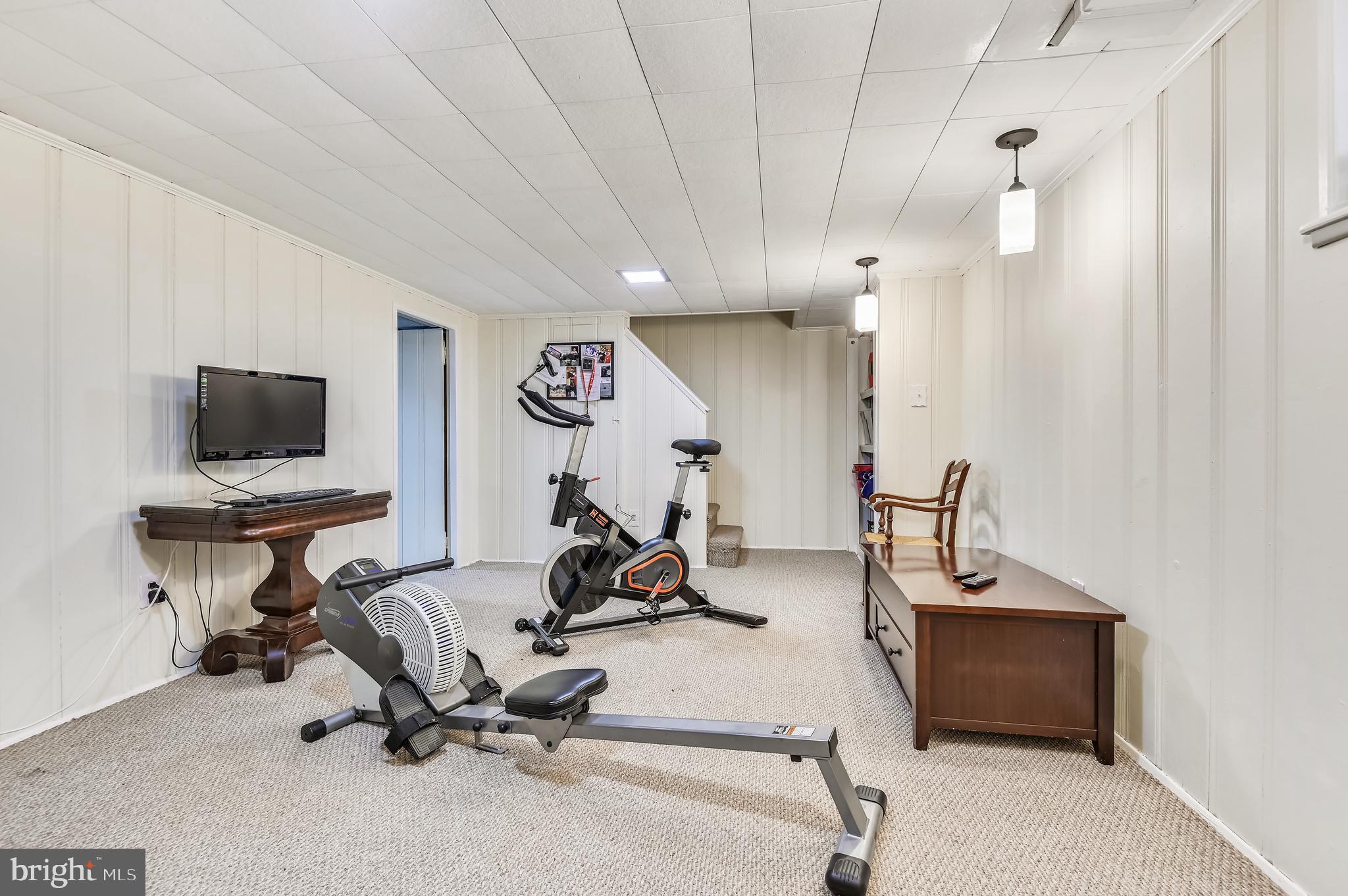 214 South Tyrone Road Baltimore, MD 21212 - Photo 41 of 46 Rec rm/ fitness area
