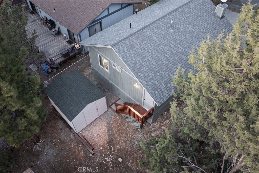 196 Sunset Lane Sugarloaf, CA 92386 - Photo 23 of 26 front view of a house with a yard
