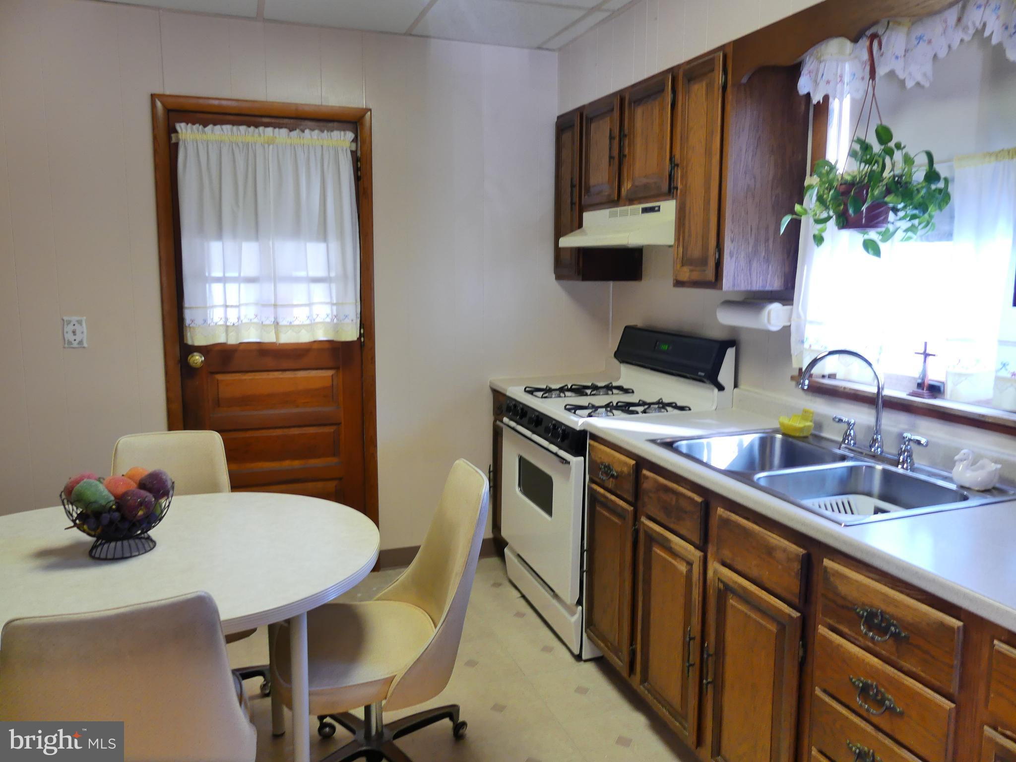 8314 Bletzer Road Baltimore, MD 21222 - Photo 34 of 79 Gallery Image 34