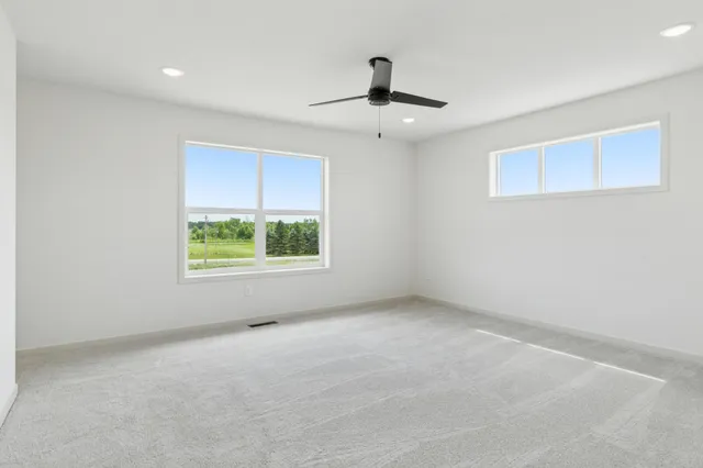 $670,000 | 21928 Edison Street Northeast, East Bethel, MN 55011