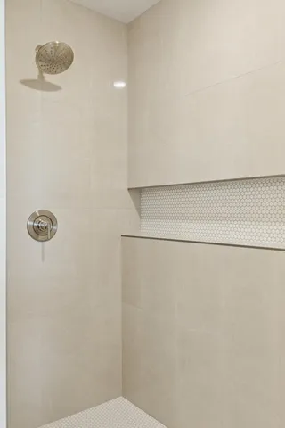 $670,000 | 21928 Edison Street Northeast, East Bethel, MN 55011