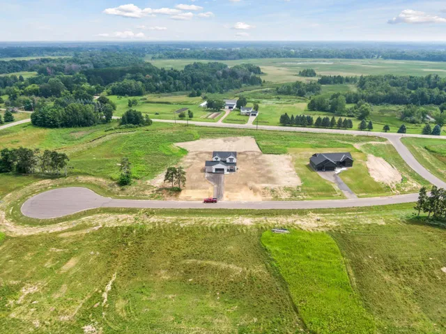 $670,000 | 21928 Edison Street Northeast, East Bethel, MN 55011