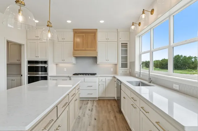 $670,000 | 21928 Edison Street Northeast, East Bethel, MN 55011