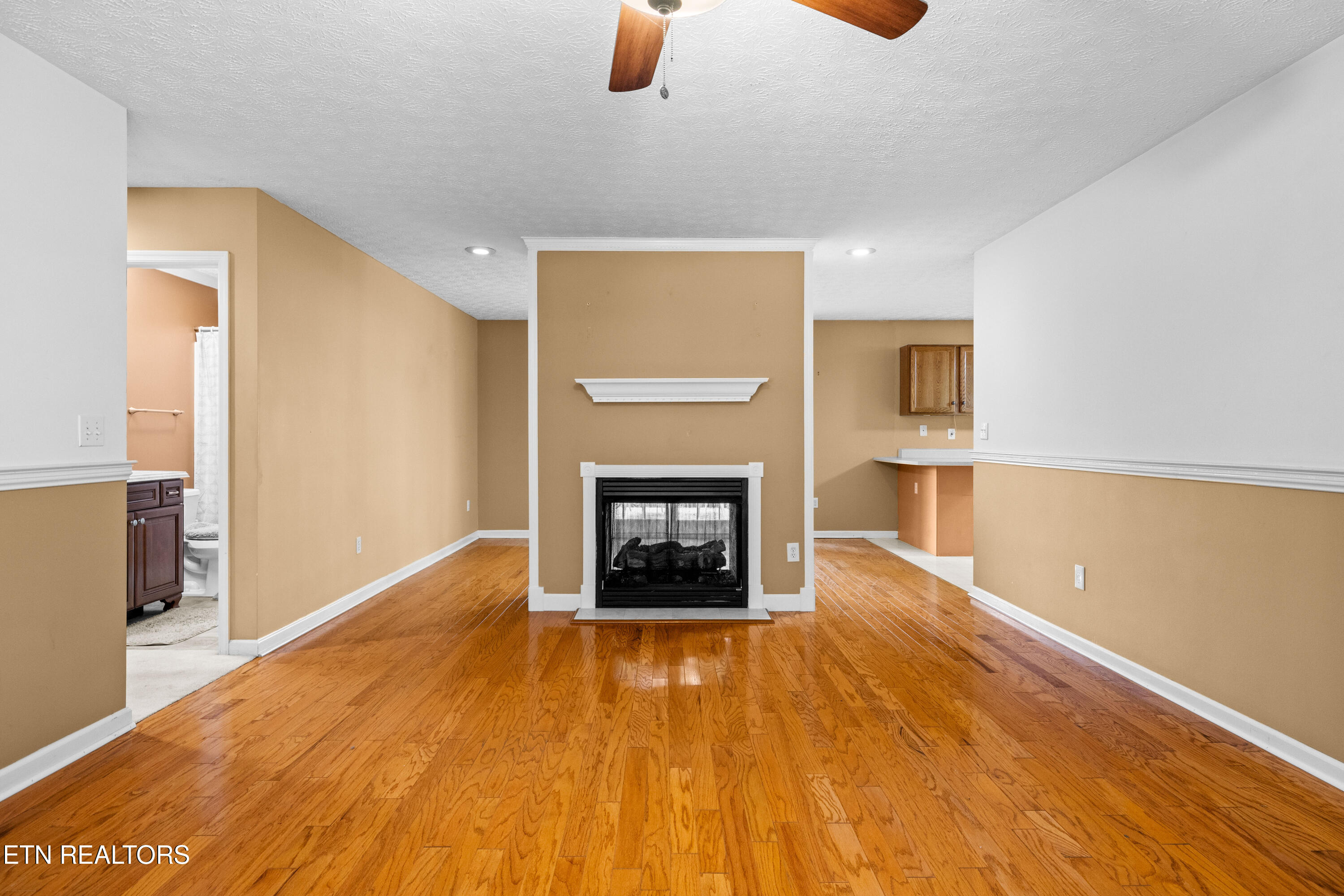 7245 Ghiradelli Road Knoxville, TN 37918 - Photo 4 of 39 7245GhiradelliRd-16