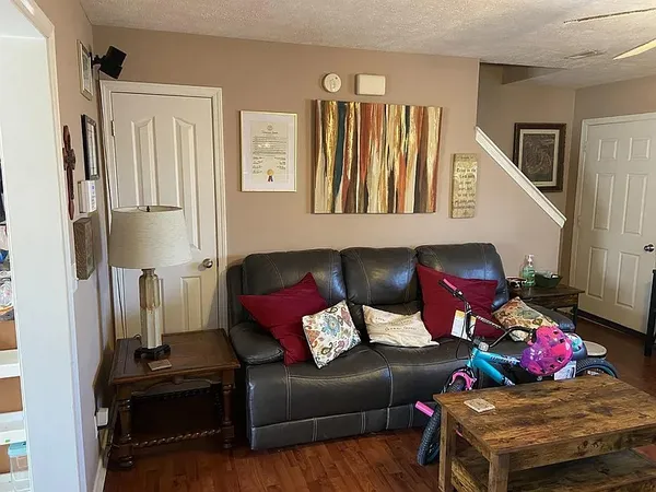 $1,950 | 203 Meigs Drive, Murfreesboro, TN 37128