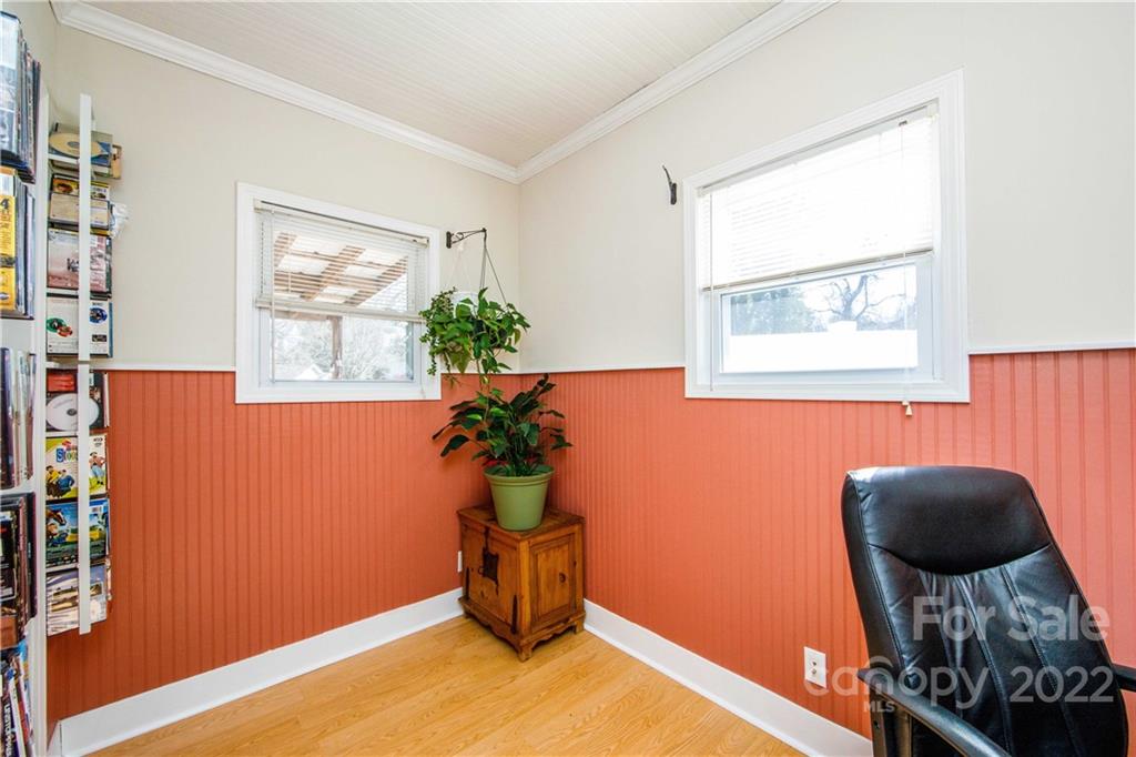 3200 Dublin Road Charlotte, NC 28208 - Photo 20 of 48 a view of workspace room with window and wooden floor