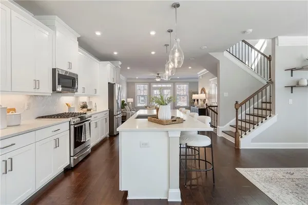 $625,000 | 2045 Atz Cove, Atlanta, GA 30341