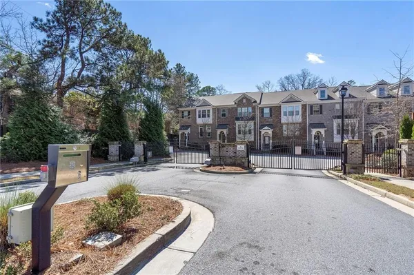 $625,000 | 2045 Atz Cove, Atlanta, GA 30341