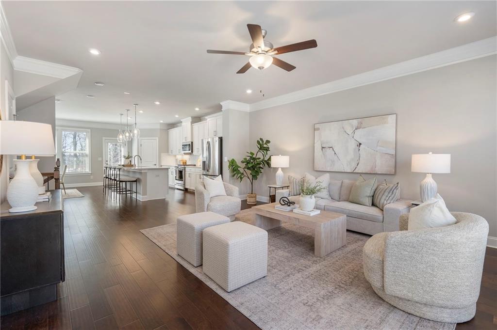 2045 Atz Cove Atlanta, GA 30341 - Photo 7 of 47