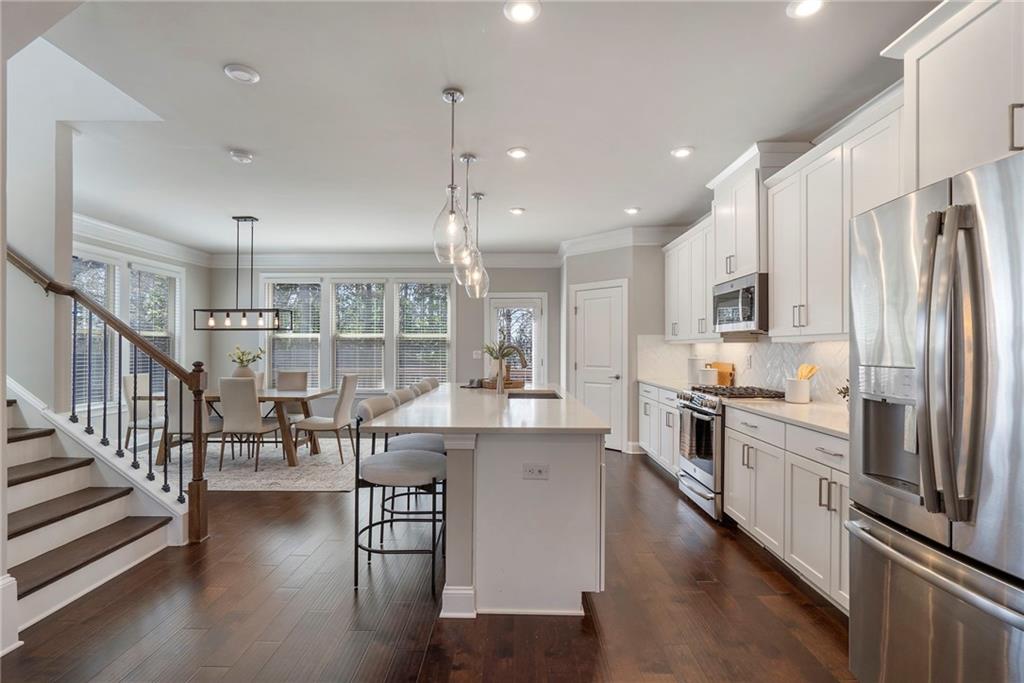 2045 Atz Cove Atlanta, GA 30341 - Photo 10 of 47