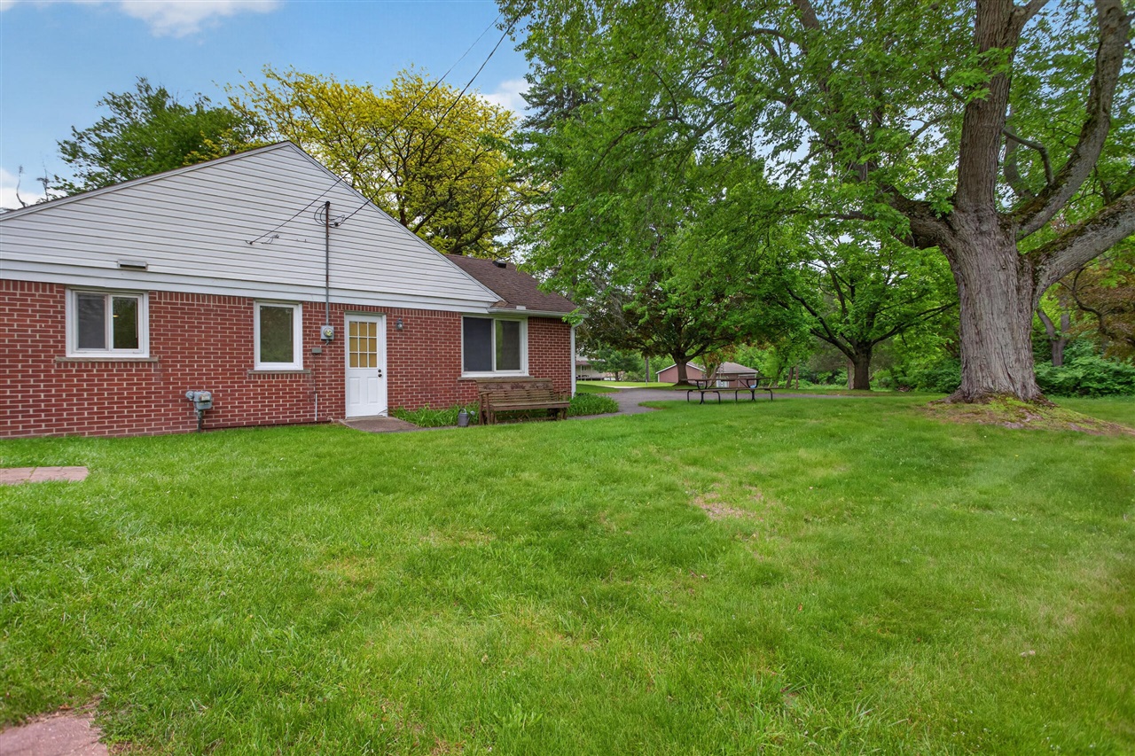 10260 Mack Island Road Grass Lake, MI 49240 - Photo 47 of 55