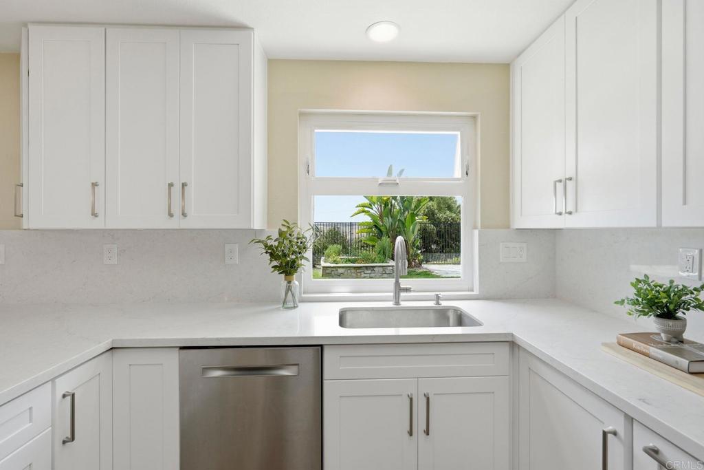 342 Rimhurst Court Oceanside, CA 92058 - Photo 26 of 53