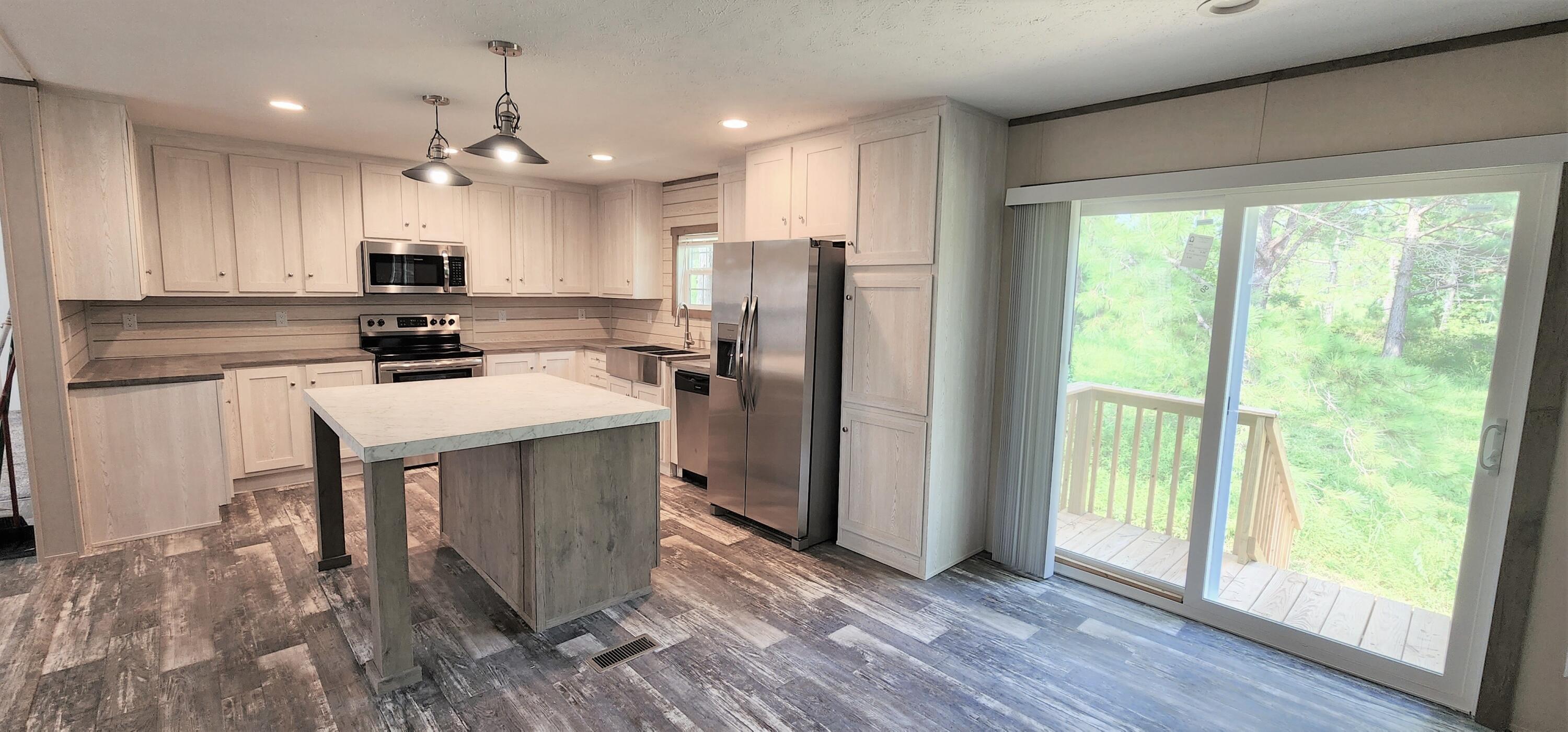 970 Tiger Loop St. Stephen, SC 29479 - Photo 4 of 9 Beautiful kitchen