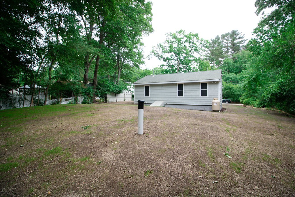 14 Buttonwood Road Halifax, MA 02338 - Photo 7 of 19 Gallery Image 7