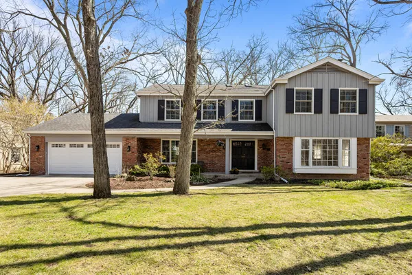 $1,098,000 | 1429 Wincanton Drive, Deerfield, IL 60015