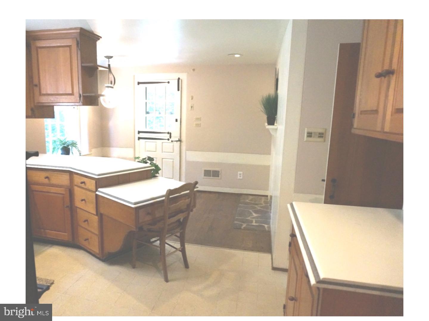 770 Pugh Road Wayne, PA 19087 - Photo 13 of 25 Kitchen