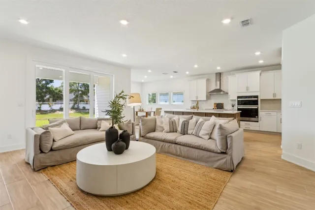 $669,990 | 96124 Pirates Bluff Road, Yulee, FL 32097