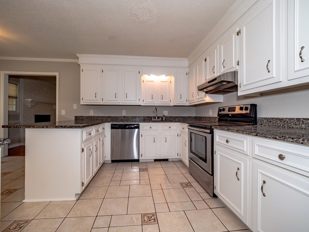 2311 Clematis Trail Sumter, SC 29150 - Photo 11 of 66
