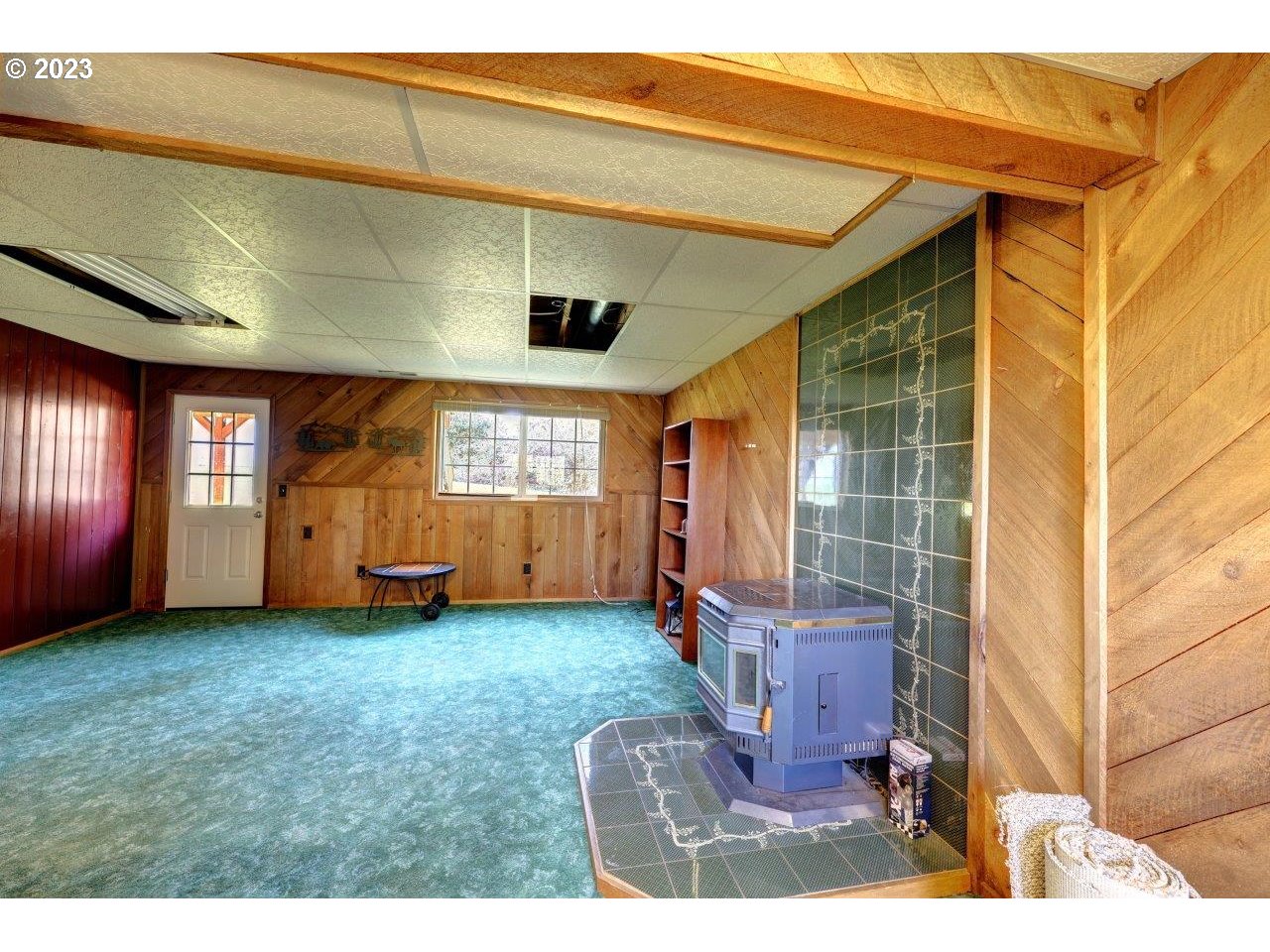 93066 Knappa Dock Road Astoria, OR 97103 - Photo 24 of 29 a view of front door and porch
