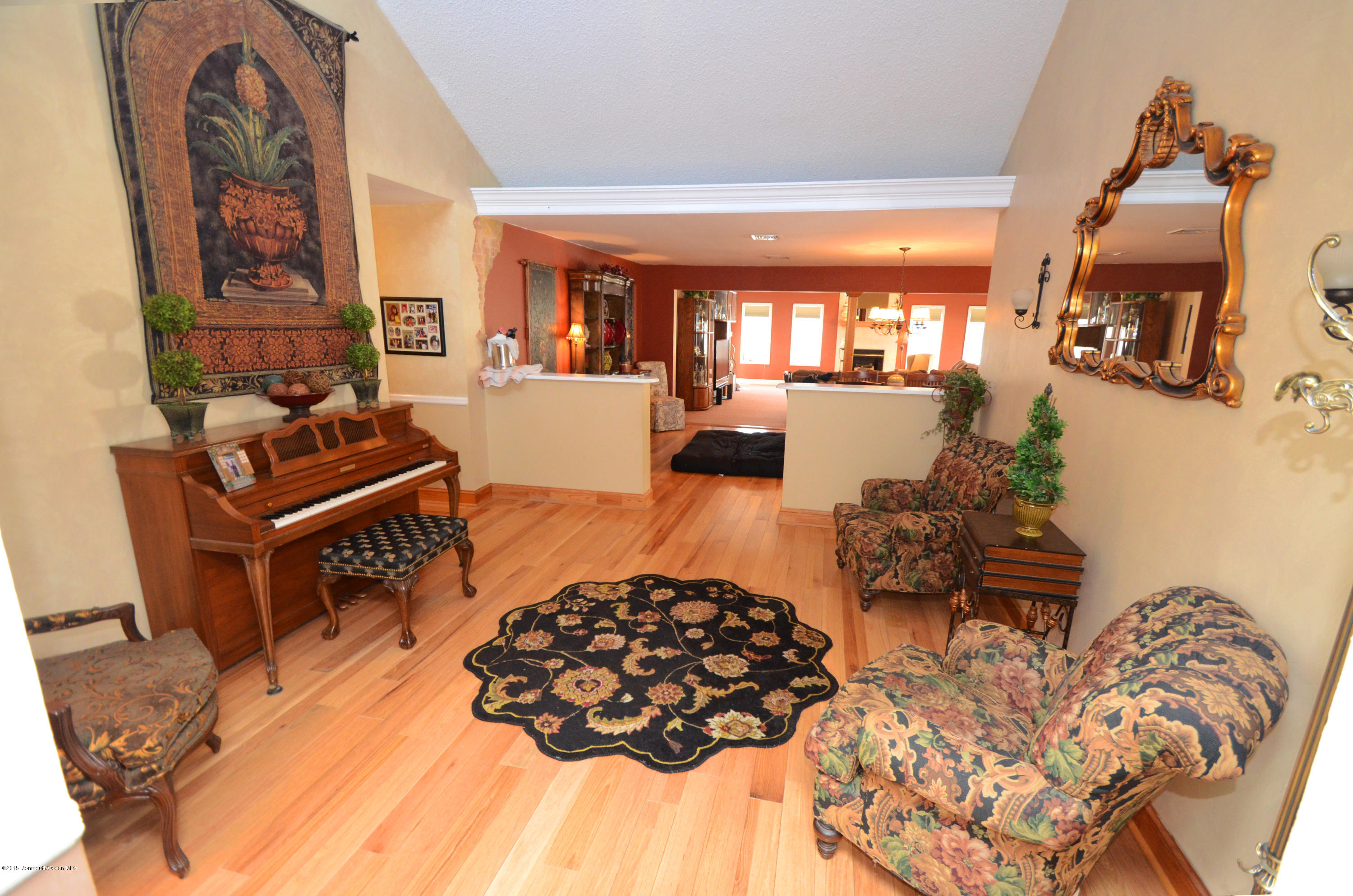 121 Starlight Road Howell, NJ 07731 - Photo 2 of 19 StarGallery