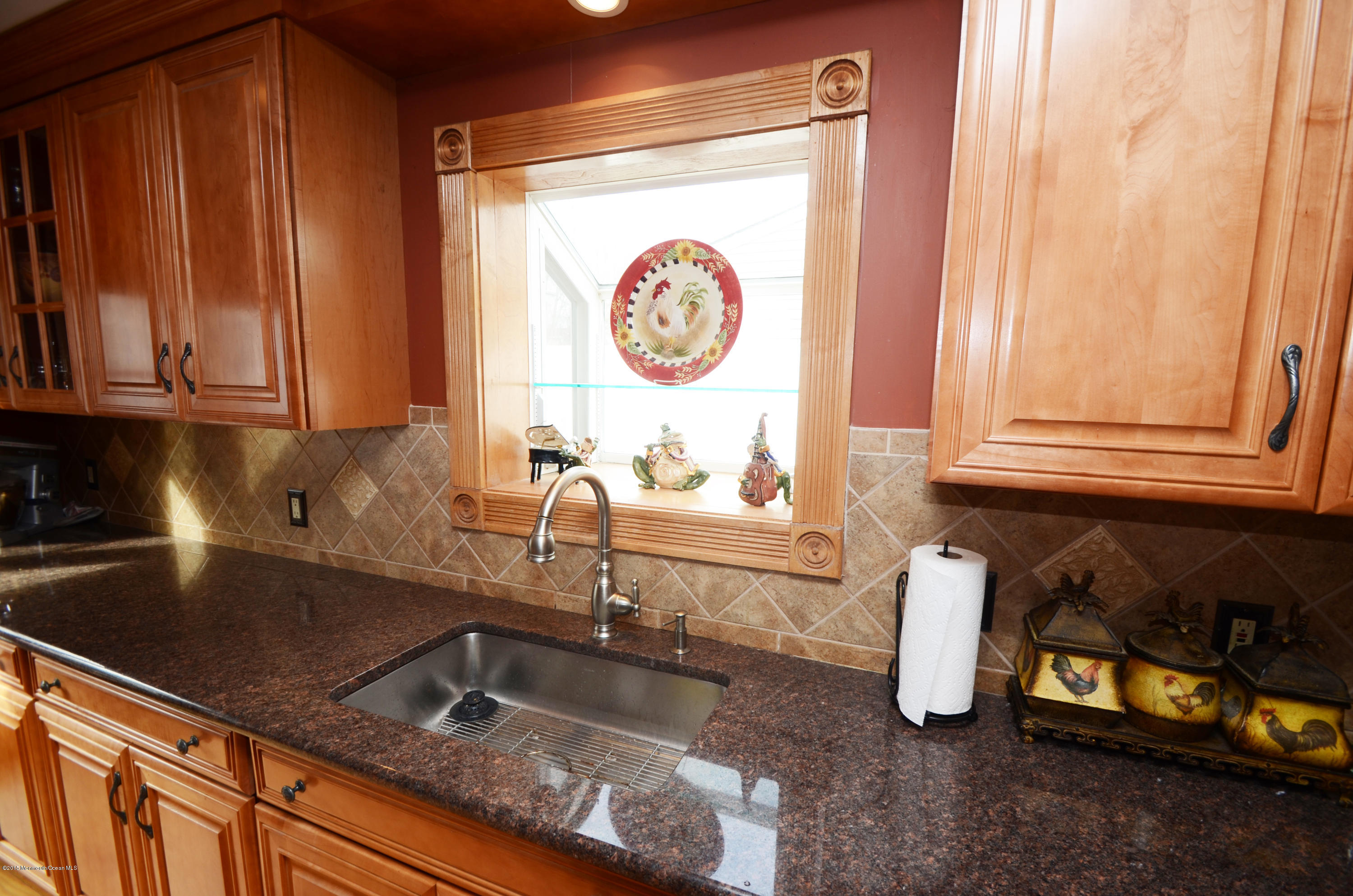 121 Starlight Road Howell, NJ 07731 - Photo 7 of 19 KIT