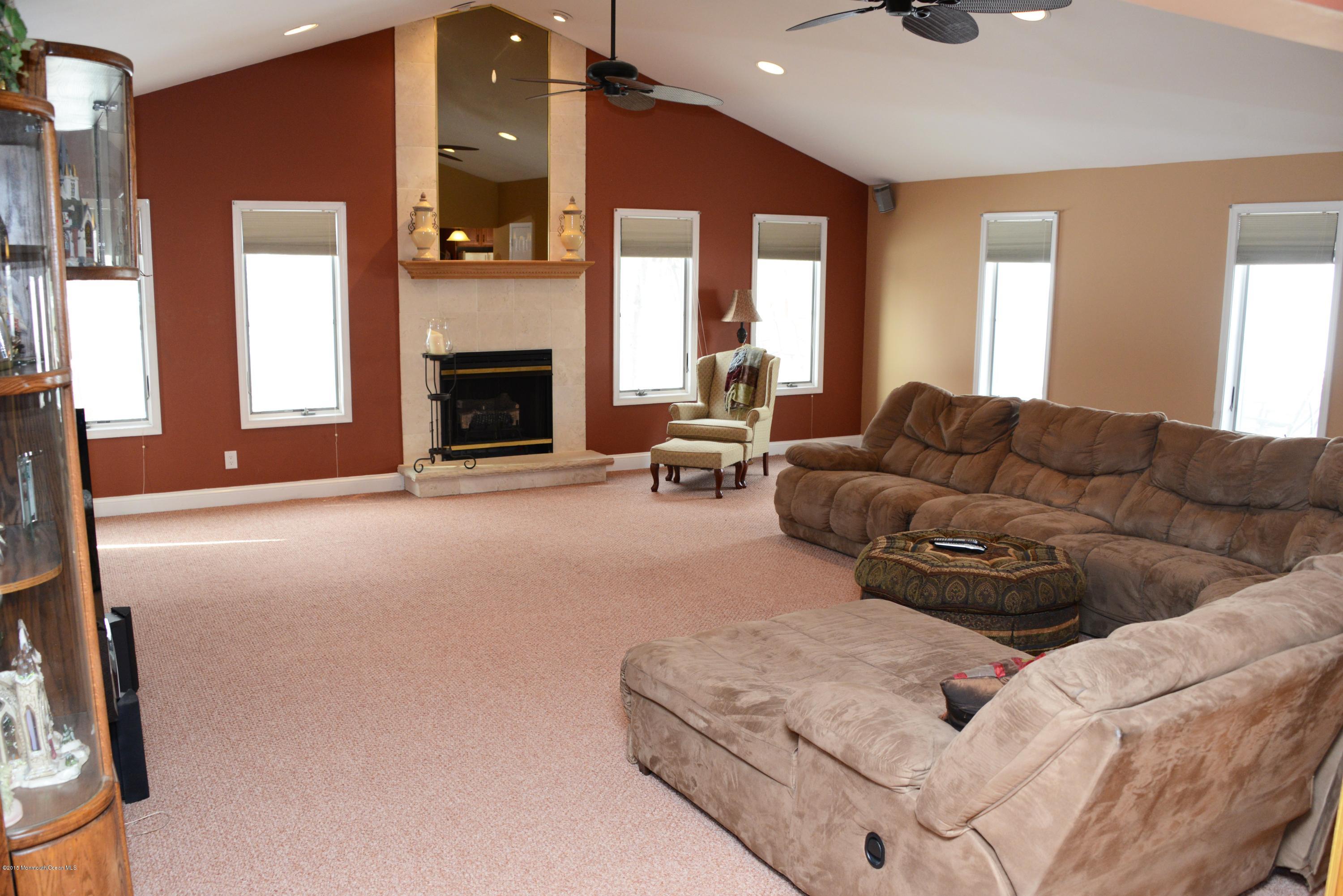 121 Starlight Road Howell, NJ 07731 - Photo 9 of 19 GR1