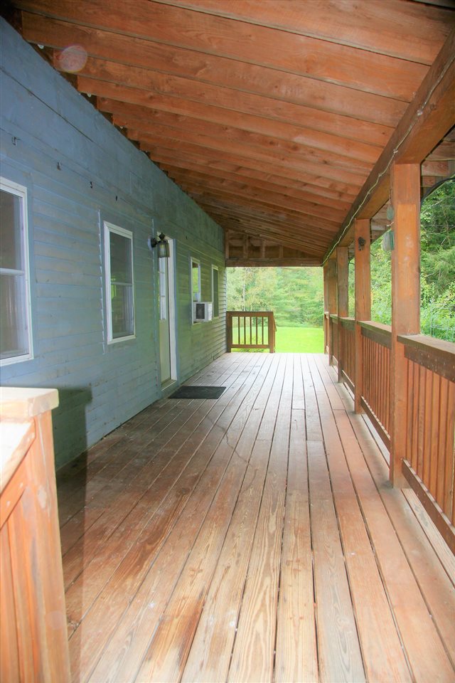 77 Sewell Hoyt Road Weare, NH 03281 - Photo 6 of 20 Gallery Image 6