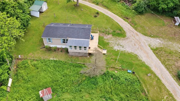 $119,900 | 95 Mathews Mountain, Milton, WV 25541
