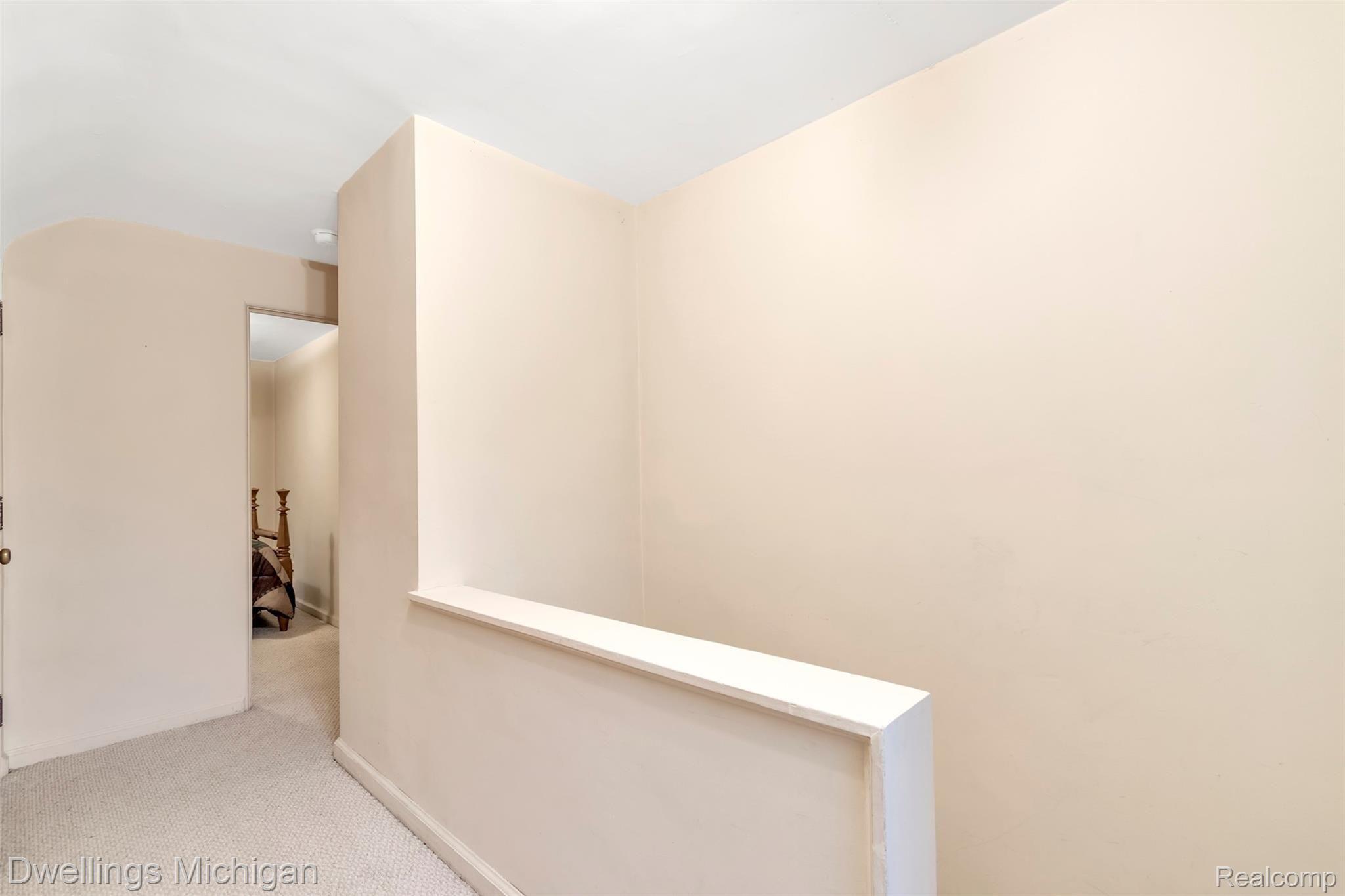 16607 Rougeway Street Livonia, MI 48154 - Photo 30 of 42 16607-Rougeway-St-WindowStill-Real-Estate-Photography-32.jpg