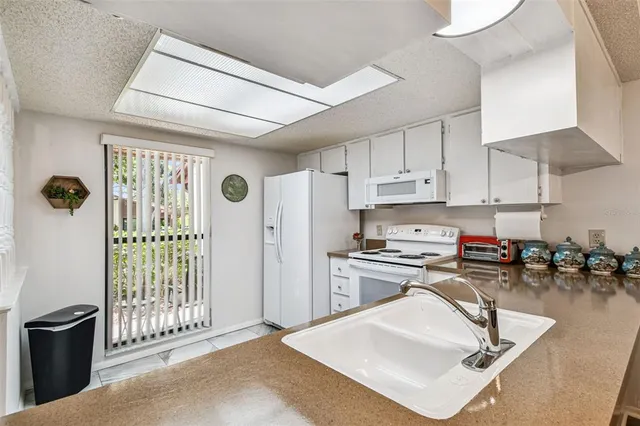 $1,500 | 7433 Greystone Drive, Unit 7433, Hudson, FL 34667