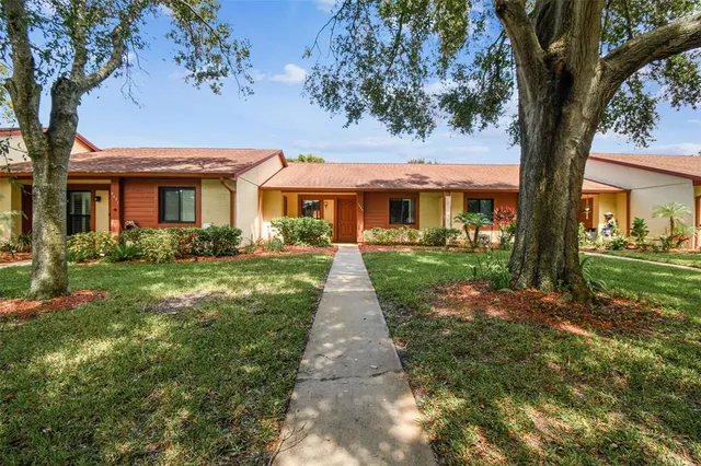 $1,500 | 7433 Greystone Drive, Unit 7433, Hudson, FL 34667