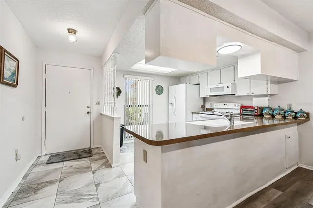 $1,500 | 7433 Greystone Drive, Unit 7433, Hudson, FL 34667